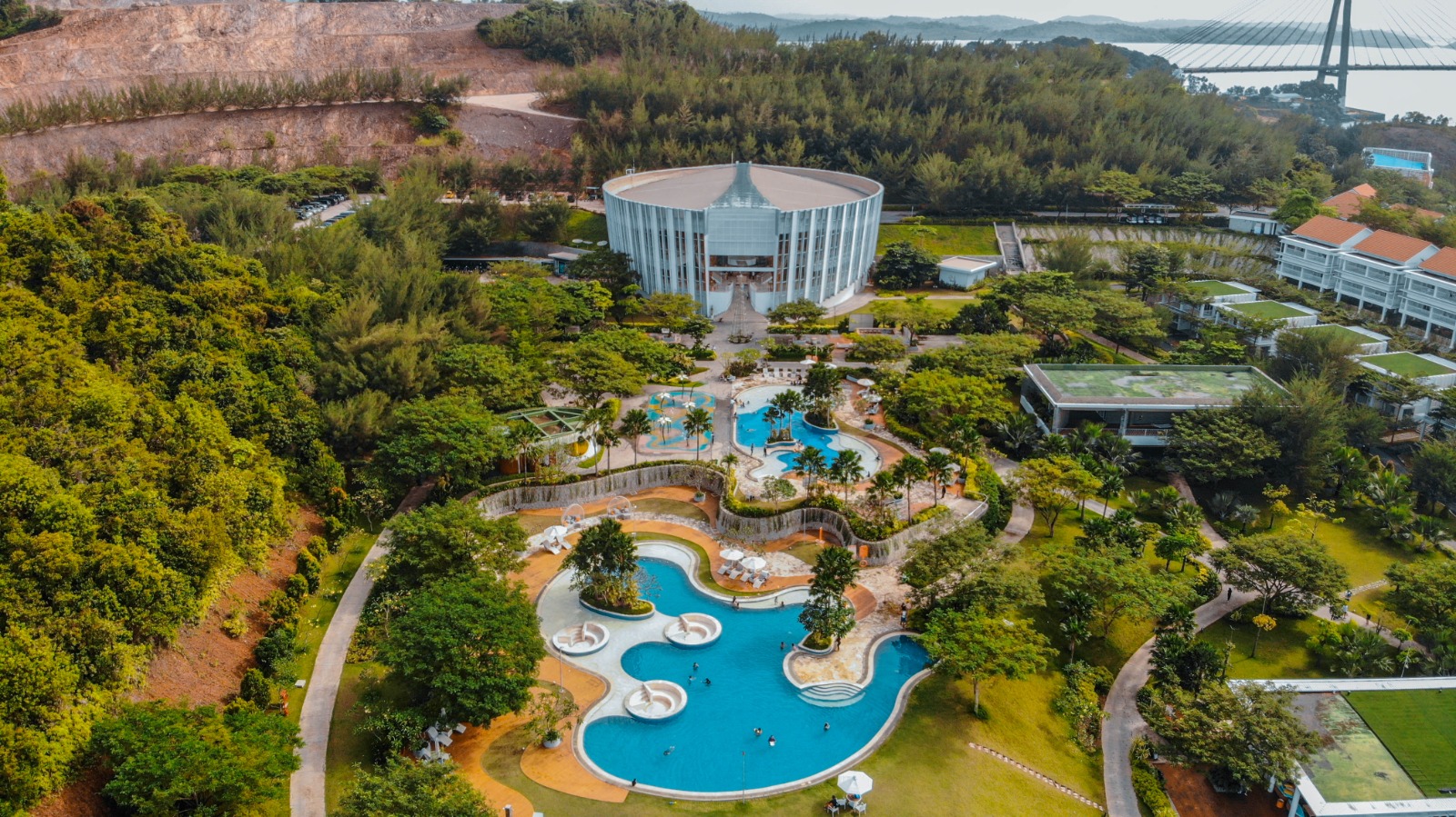 Sensasi Barelang Night Market & Staycation Mewah: Rahasia Liburan Singkat Tak Terlupakan di HARRIS Barelang Batam